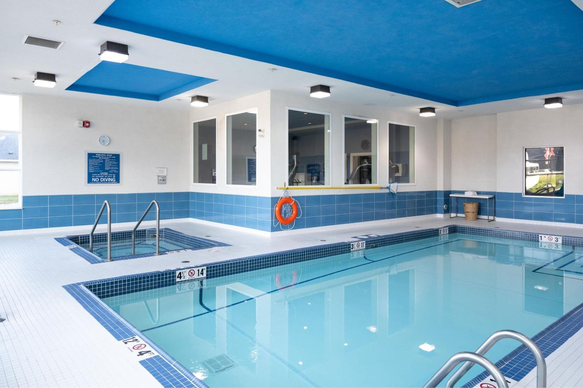 Four Points By Sheraton Edmonton International Airport Nisku Εξωτερικό φωτογραφία
